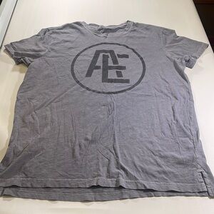 American Eagle T Shirt